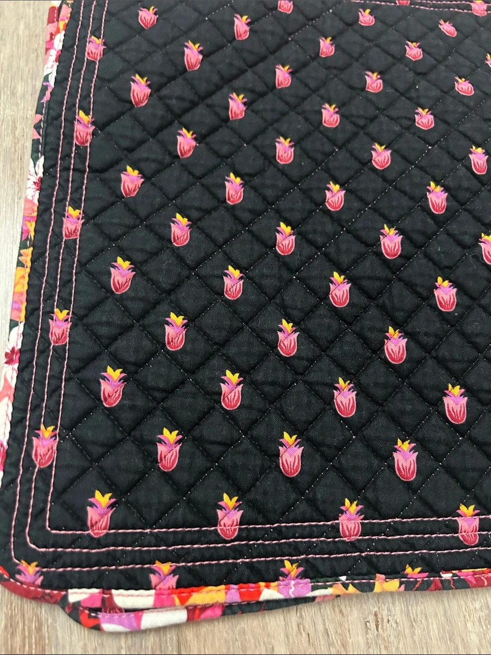 Quilted Floral Reversible Table Placemat Set of 6 in Pink, Red & Black